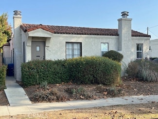 4820 Agnes Ave, Valley Village, CA 91607