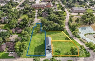 198 Quaker Dr, Friendswood, TX 77546