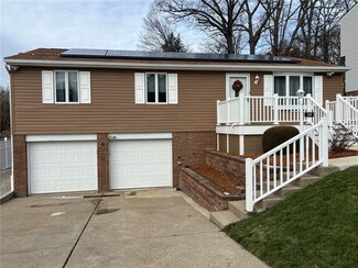319 Darlan Hill Dr, Pittsburgh, PA 15239