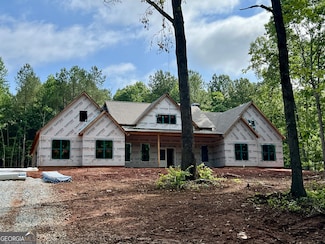 702 Primrose Ln, Pendergrass, GA 30567