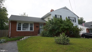 8105 Legation Rd, New Carrollton, MD 20784