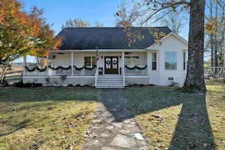 150 Spiller Dr, Double Springs, AL 35553