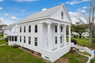 390 Front St, Richmond, ME 04357