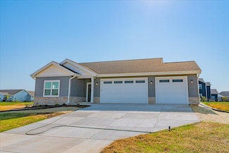 6674 Warner Farm Dr, Windsor, WI 53532