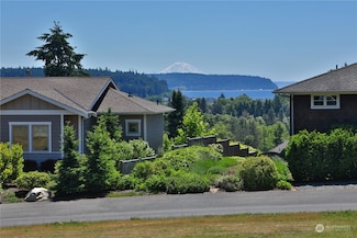 2435 Cambridge Ct, Langley, WA 98260