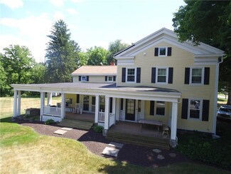 308 Bluff Dr, East Rochester, NY 14445
