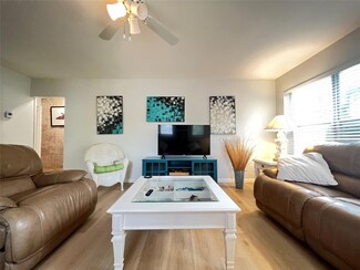 640 NE 16th St, Fort Lauderdale, FL 33304