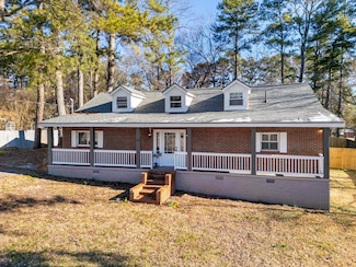 1749 Varner Rd, Hixson, TN 37343
