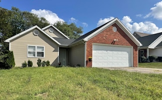 361 Garden Point Dr, Frankfort, KY 40601