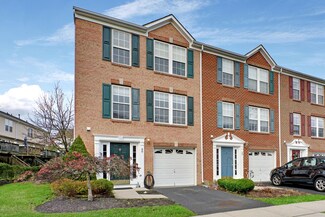 60 Saxton Rd Unit 87, Farmingdale, NJ 07727