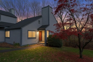 513 Pilgrim Harbor, Wallingford, CT 06492