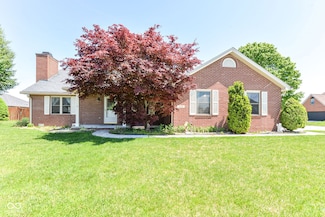 3126 Oakmont Dr, Lapel, IN 46051