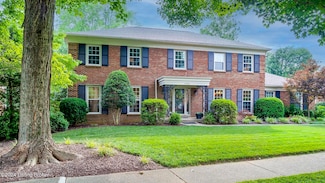 3308 Broeck Pointe Cir, Louisville, KY 40241