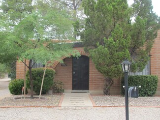 4382 E Fortaleza St, Tucson, AZ 85712