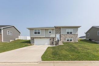 3416 Amandas Way, Cuba City, WI 53807