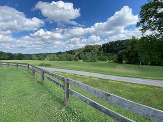 5, 6A & 6B Melrose Dr, Somerset, KY 42503