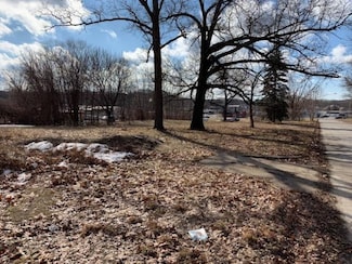 2504 Ray St, Muskegon Heights, MI 49444