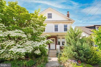 10 Beechwood Rd, Brookhaven, PA 19015