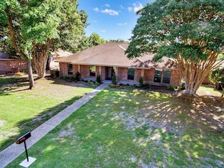 309 Rash Ln, Terrell, TX 75160
