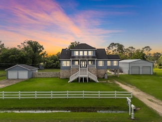 3525 N Morning Glory Dr, Santa Fe, TX 77517