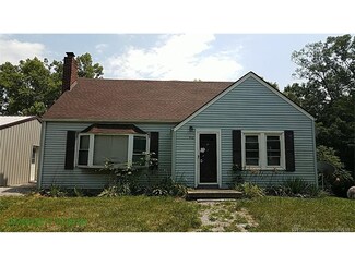 912 Hebron Church Rd, Henryville, IN 47126