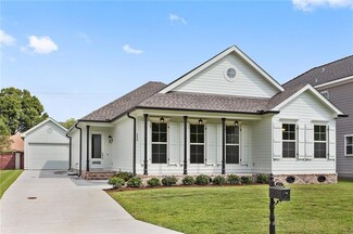 253 Oak Dale Dr, Terrytown, LA 70056