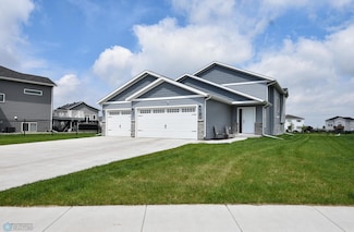 2051 67th Ave S, Fargo, ND 58104