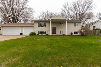 308 16th Ave SW, Austin, MN 55912