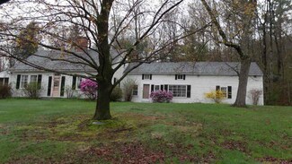 43 Old West Hopkinton Rd, Henniker, NH 03242