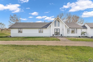 8501 SW 21st St, Topeka, KS 66615