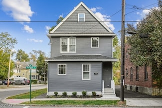 119 Forest St Unit 1-A, Montclair, NJ 07042