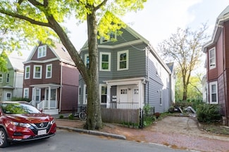 11-13 Line St Unit 1, Cambridge, MA 02138