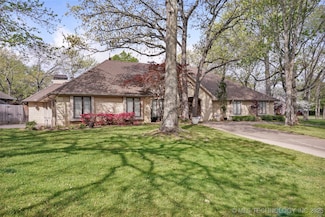 749 Brookhollow Ln, Bartlesville, OK 74006