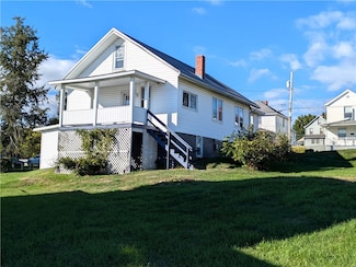 717 George St, Scottdale, PA 15683