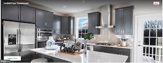 237 Red Leaf Ln, Exton, PA 19341