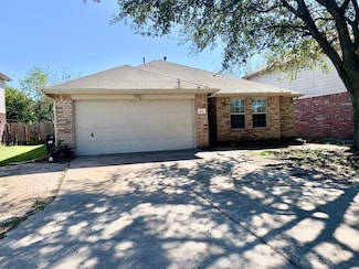 6019 Fallmont Dr, Houston, TX 77086