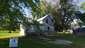 210 S E G Ave, Gilmore City, IA 50541
