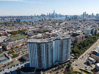 100 Manhattan Ave Unit 1106, Union City, NJ 07087