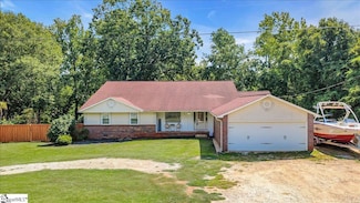 111 Kenneth Dr, Anderson, SC 29626