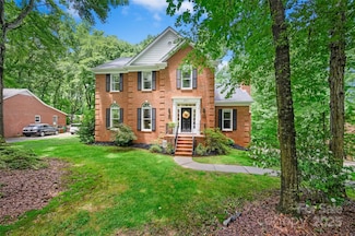 8217 Lansford Rd, Charlotte, NC 28277