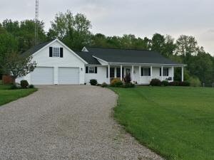 275 Tulip Ln, Springville, IN 47462