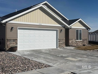 4960 Masterson Cir, Pocatello, ID 83202
