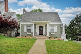 512 Hutchinson Ave, Canonsburg, PA 15317