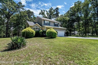 142 Split Rock Rd, Browns Mills, NJ 08015