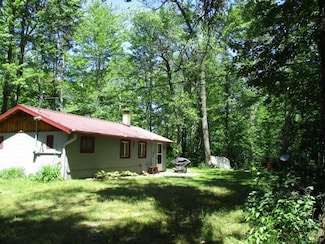 4619 Centerline Rd, Lewiston, MI 49756