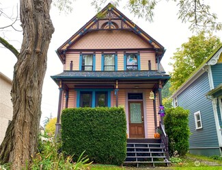 906 High St, Bellingham, WA 98225