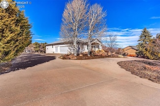 141 Mourning Dove Dr, Cañon City, CO 81212