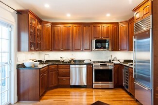 402 E 3rd St Unit 1, Boston, MA 02127