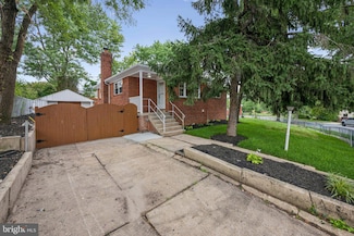 1003 Ward St, Laurel, MD 20707