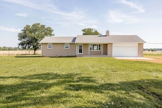 226 8000 Rd, Coffeyville, KS 67337